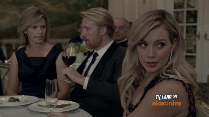 DailyDuff-dot-nl_Younger1x09-0856.jpg