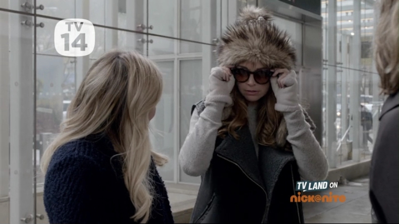 DailyDuff-dot-nl_Younger1x09-0420.jpg