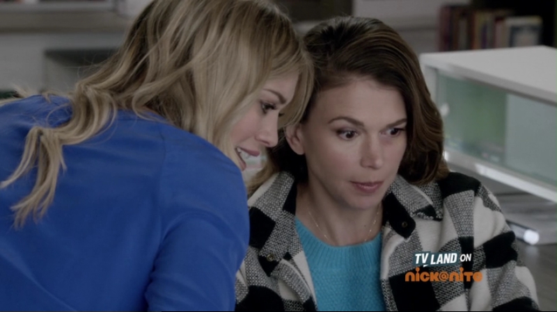 DailyDuff-dot-nl_Younger1x09-1008.jpg