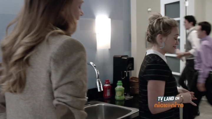 DailyDuff-dot-nl_Younger1x11-0315.jpg