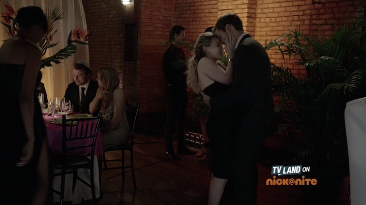 DailyDuff-dot-nl_Younger1x11-1016.jpg