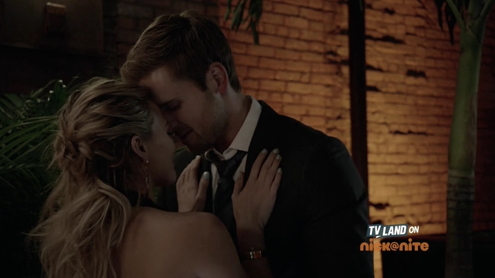 DailyDuff-dot-nl_Younger1x11-1017.jpg